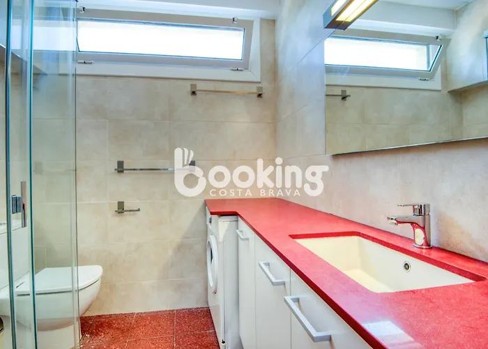 Sicamar Per 5 Persones A Primera Linia De Mar Amb Placa D'aparcament