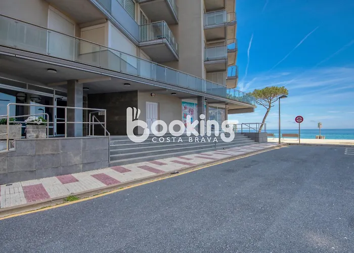 Sicamar Per 5 Persones A Primera Linia De Mar Amb Placa D'aparcament דירה פלטחה ד'ארו